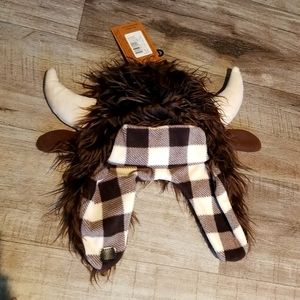 Children's winter hat. Never worn, my husband cut the tags off